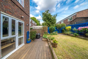 JOIVY Striking flat with charming garden